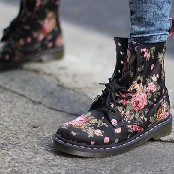 Dr martens 1460 victorian flowers Clearance